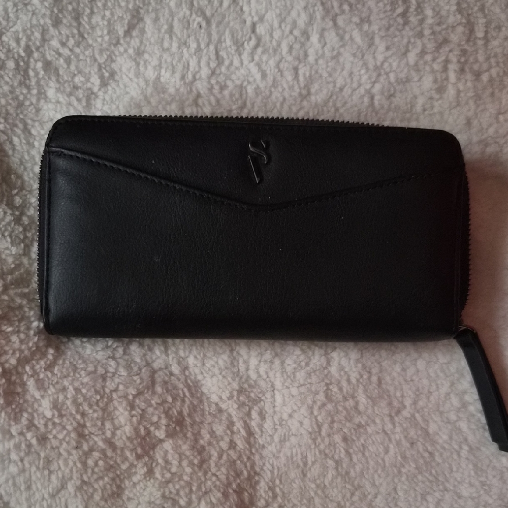 Simply Vera Vera Wang Black Wallet